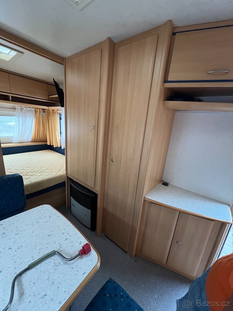 DETHLEFFS - obytný přívěs / karavan - 13