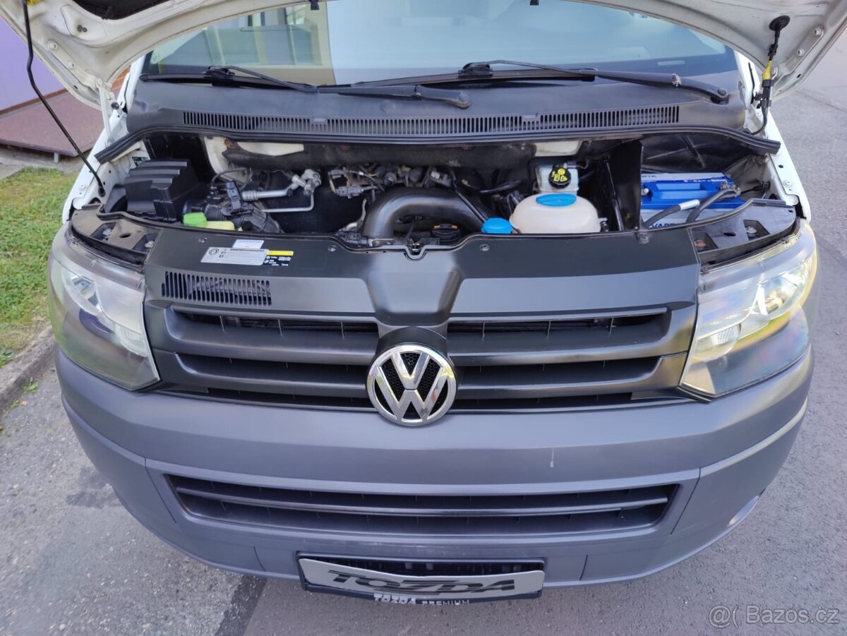 Volkswagen Transporter 2,0 TDi + pneu zima - 13