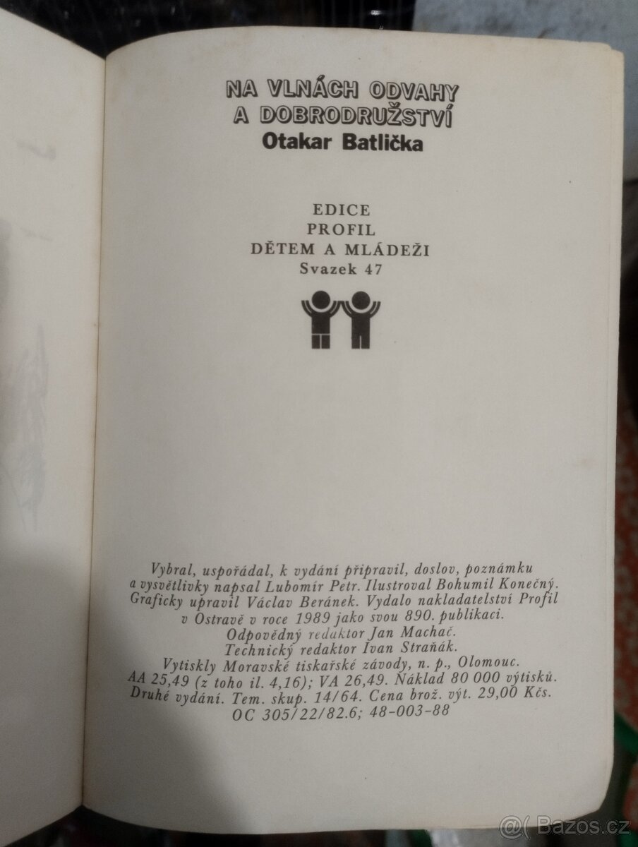 Knihy, beletrie, encyklopedie - 13