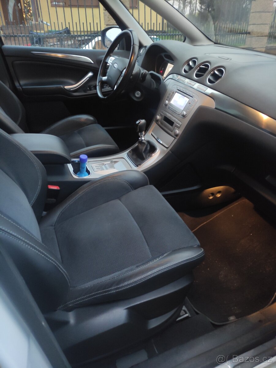 Ford S-max 2.0TDci 103kw - 13