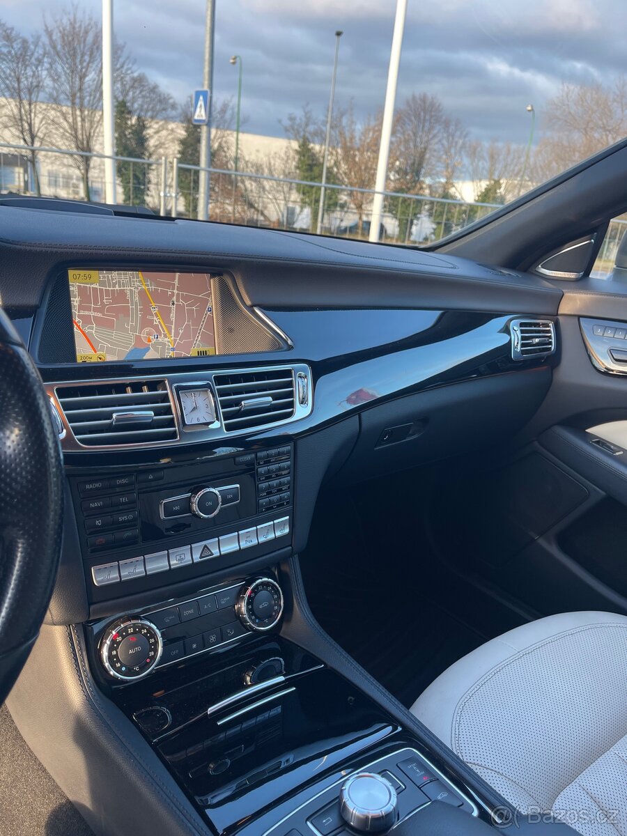 Mercedes CLS W218 350cdi 4MATIC - 13