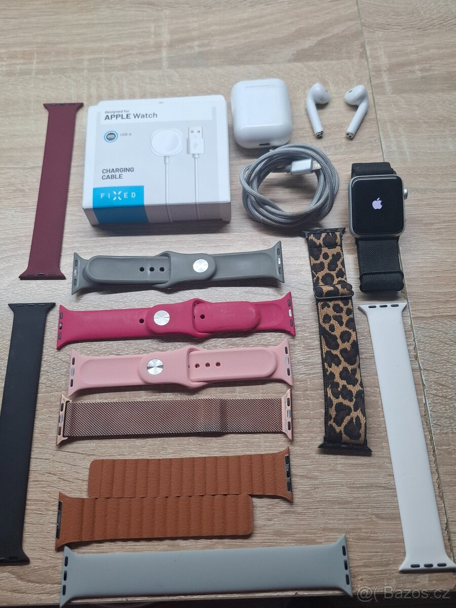 Hodinky,sluchátka,nabijecka,řemínky....Funkcni - 13