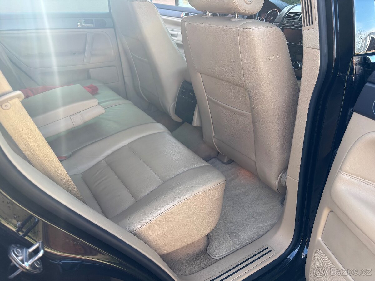 PREDÁM VW TOUAREG 3,0TDI 176kw - 13