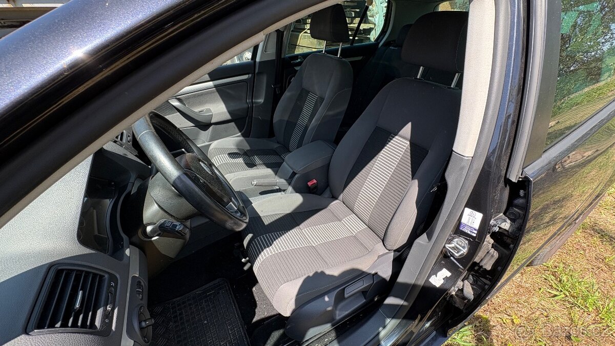 Volkswagen Golf V 1.4 TSI 90kw - 13