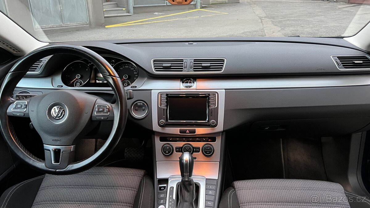 Volkswagen Passat CC 2.0TDI 135 kw DSG ČR 109 000 km - 13