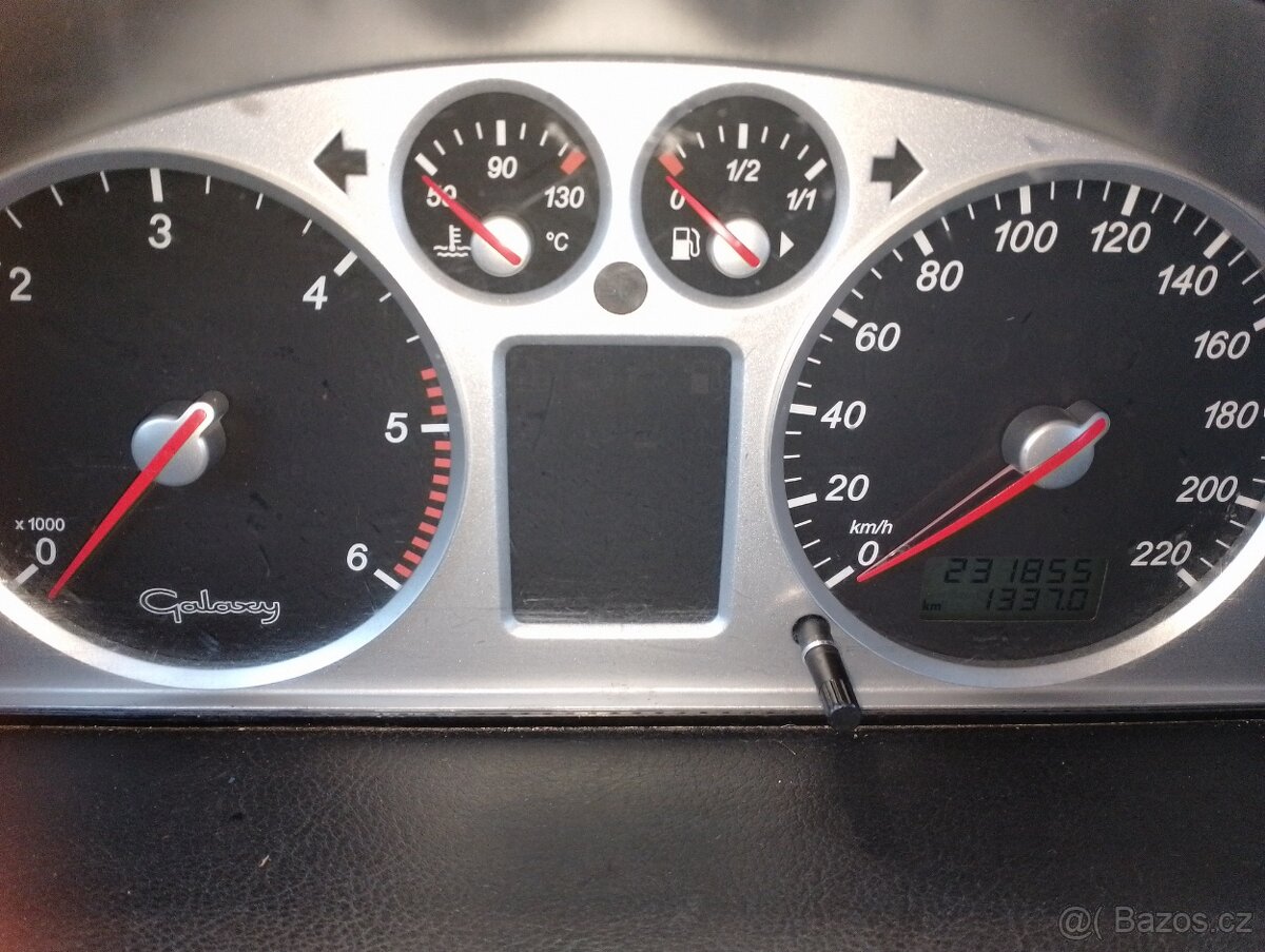 Ford Galaxy 1,9 tdi 85kW r.v 2005 - 13