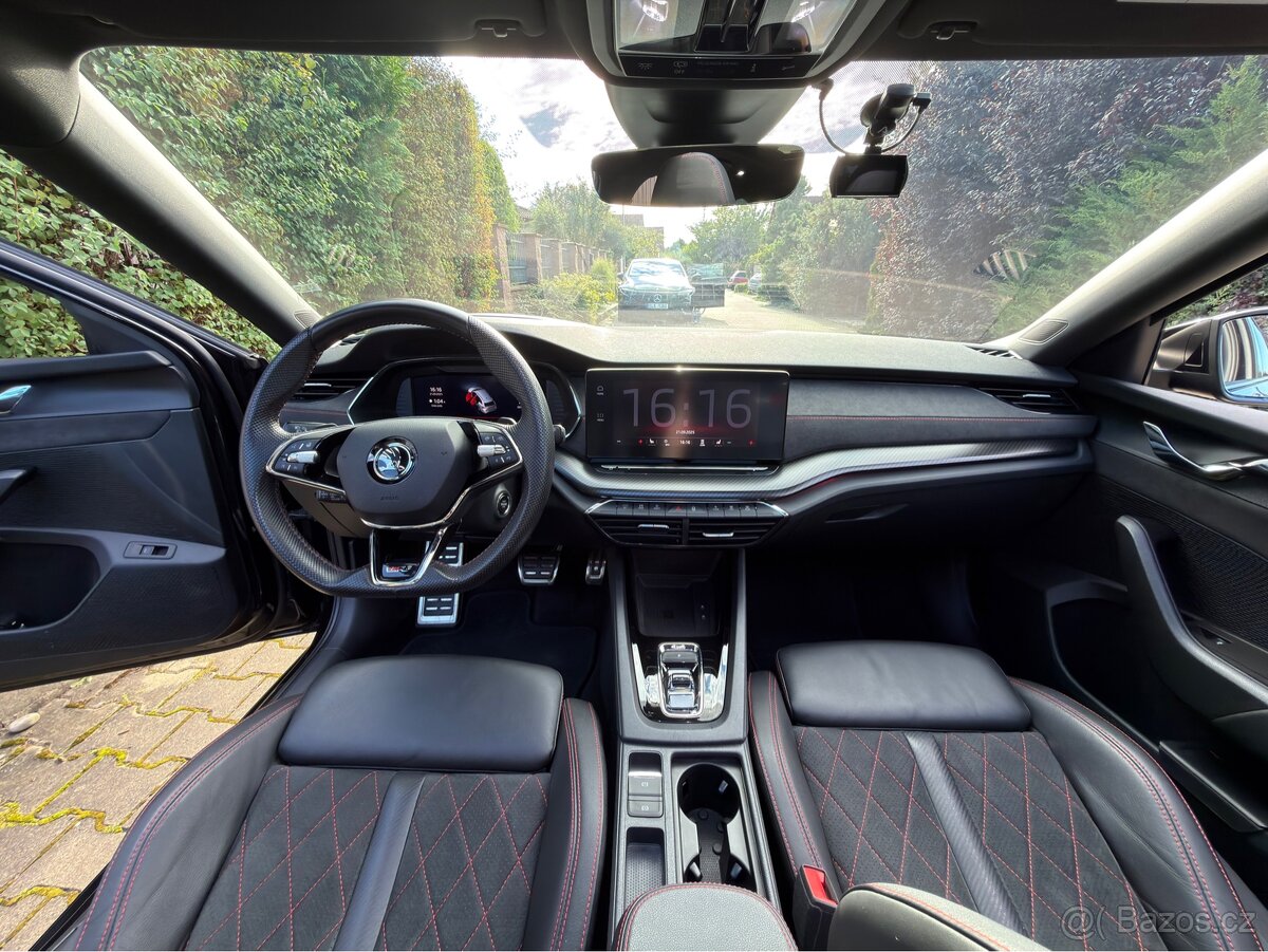 Škoda Octavia 4 RS TDI 4x4 - 13