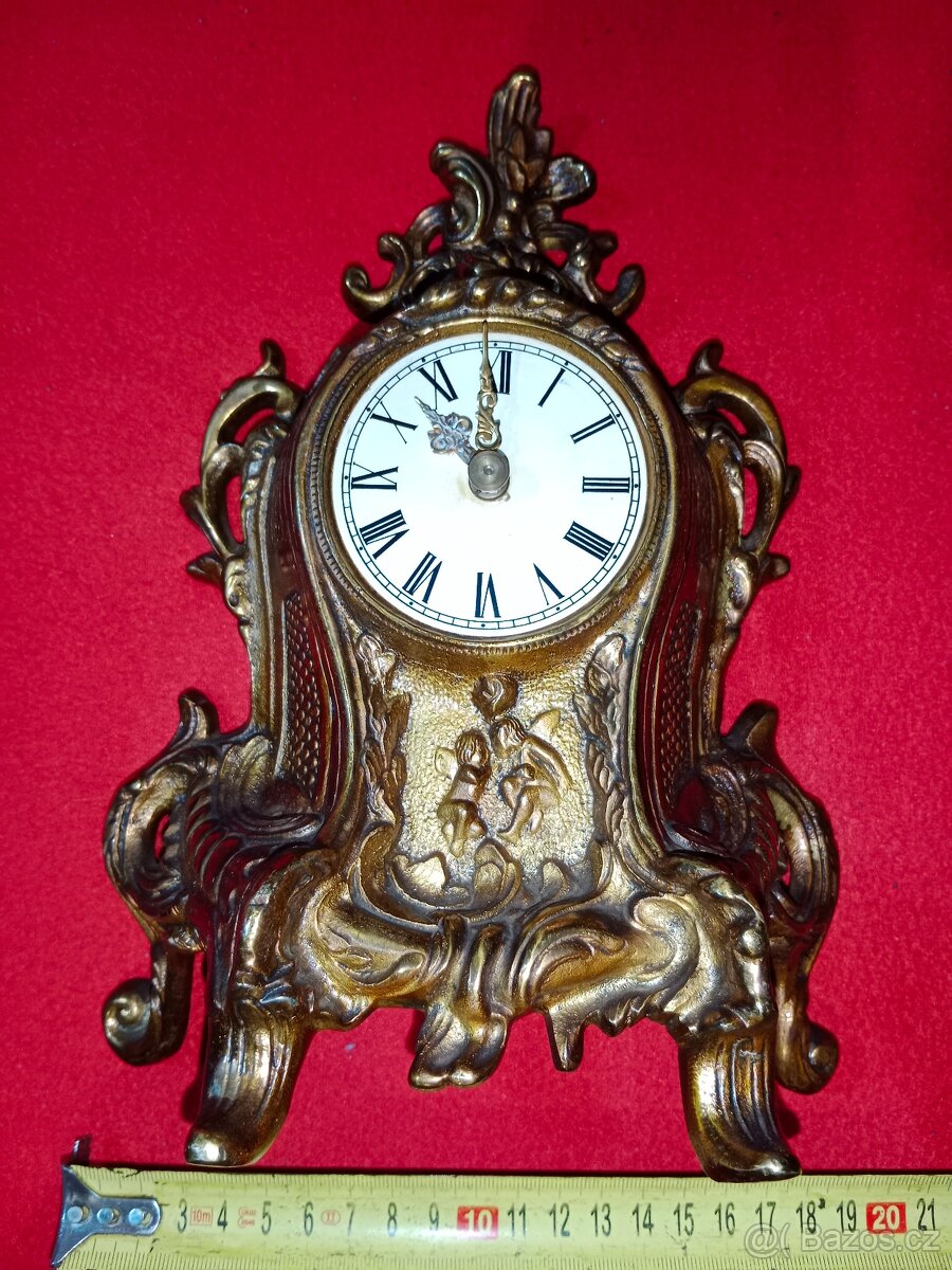 Hodiny za zeď, krbové, budíky, atd. celkem 24 ks PRIM atd. - 13