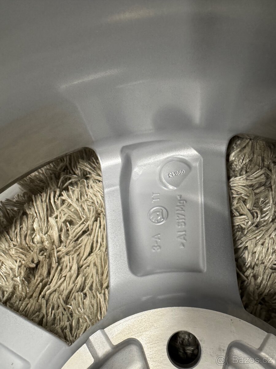 Alu disk Ratikon 57A 601 025 nový top stav - 13