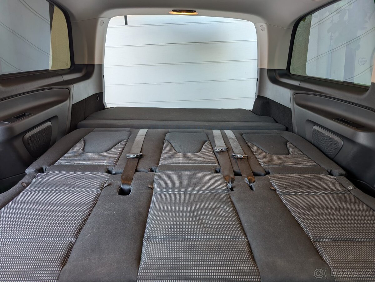 Vito Tourer 300d 4M L Paket Spánek/ČR-1.m - 13