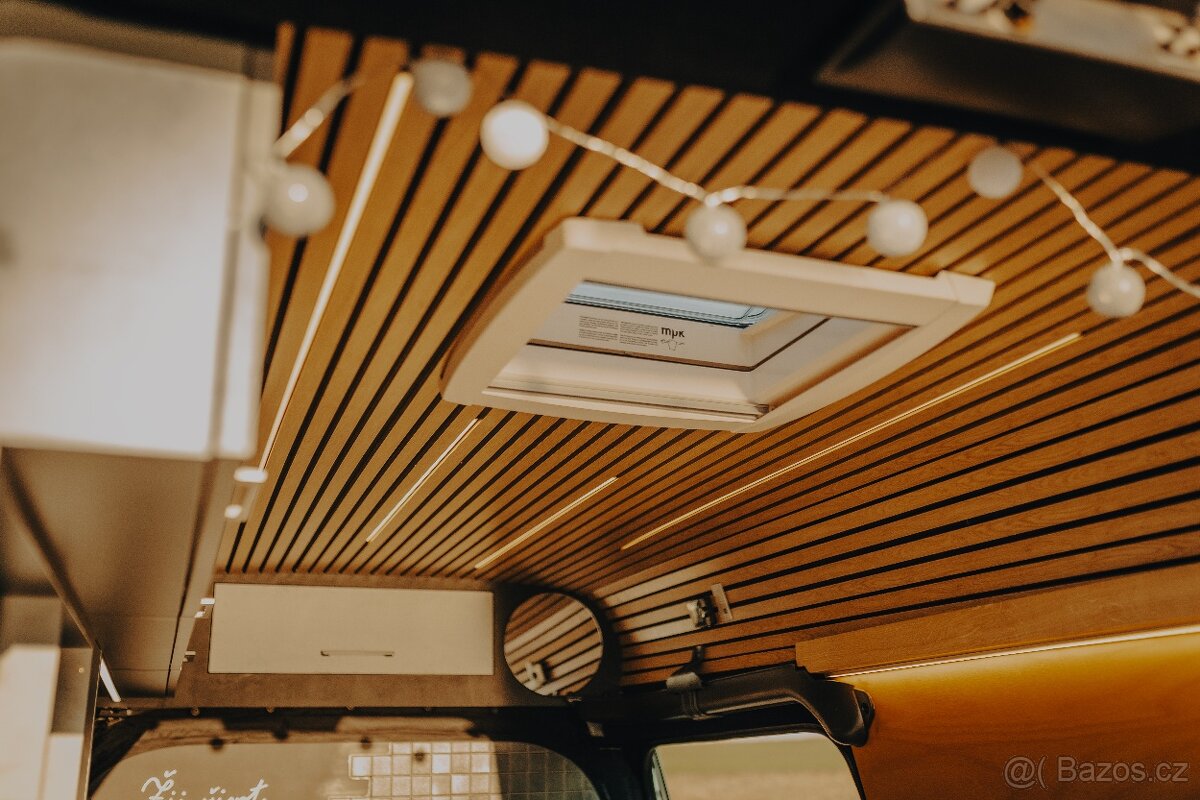 Pronájem obytné dodávky - 13