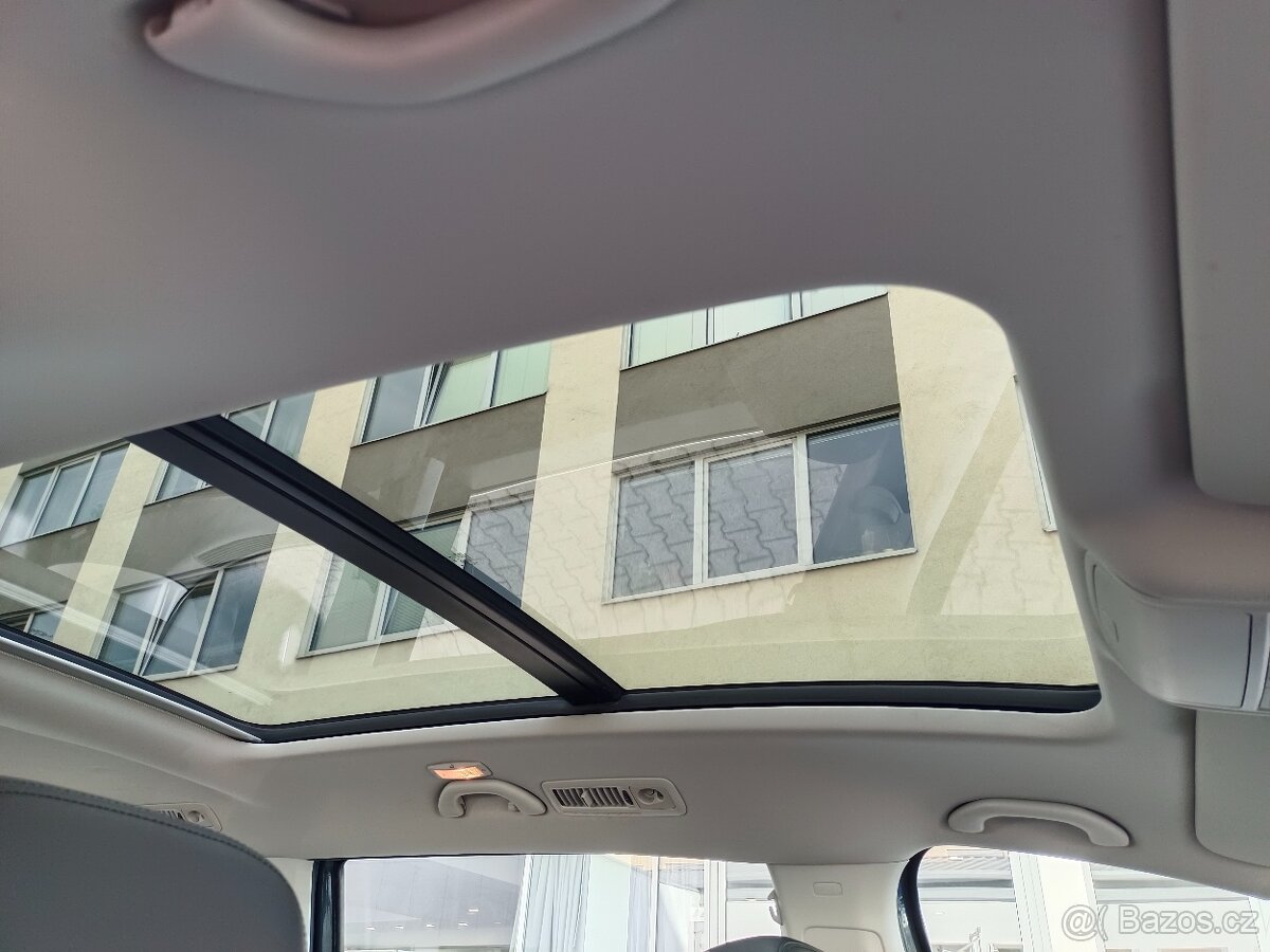 VW Sharan 1.4 TSI 110kW DSG Highline - záruka Autodraft - 13