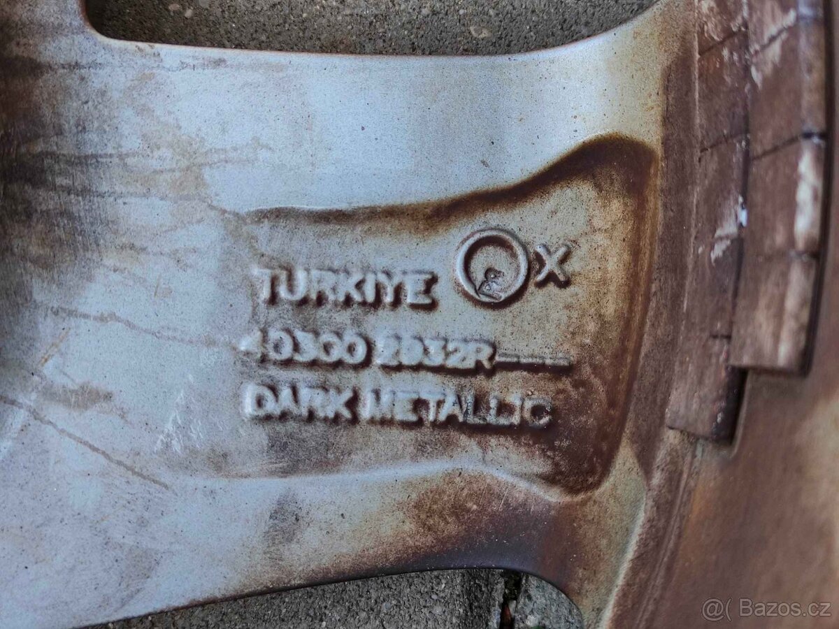 Alu kola DACIA DUSTER 16" + offroad zimní pneu 215/65/16 - 13