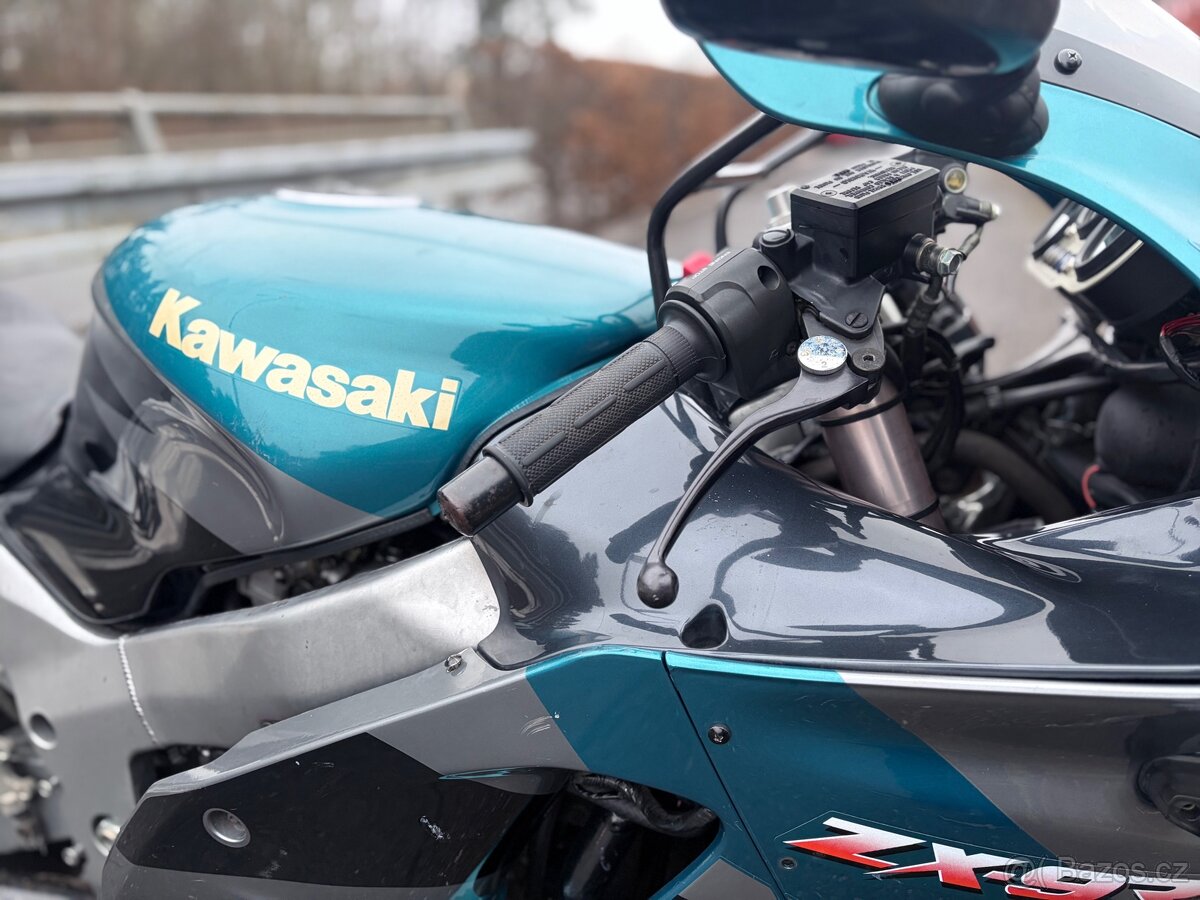 Kawasaki zx9r - 13