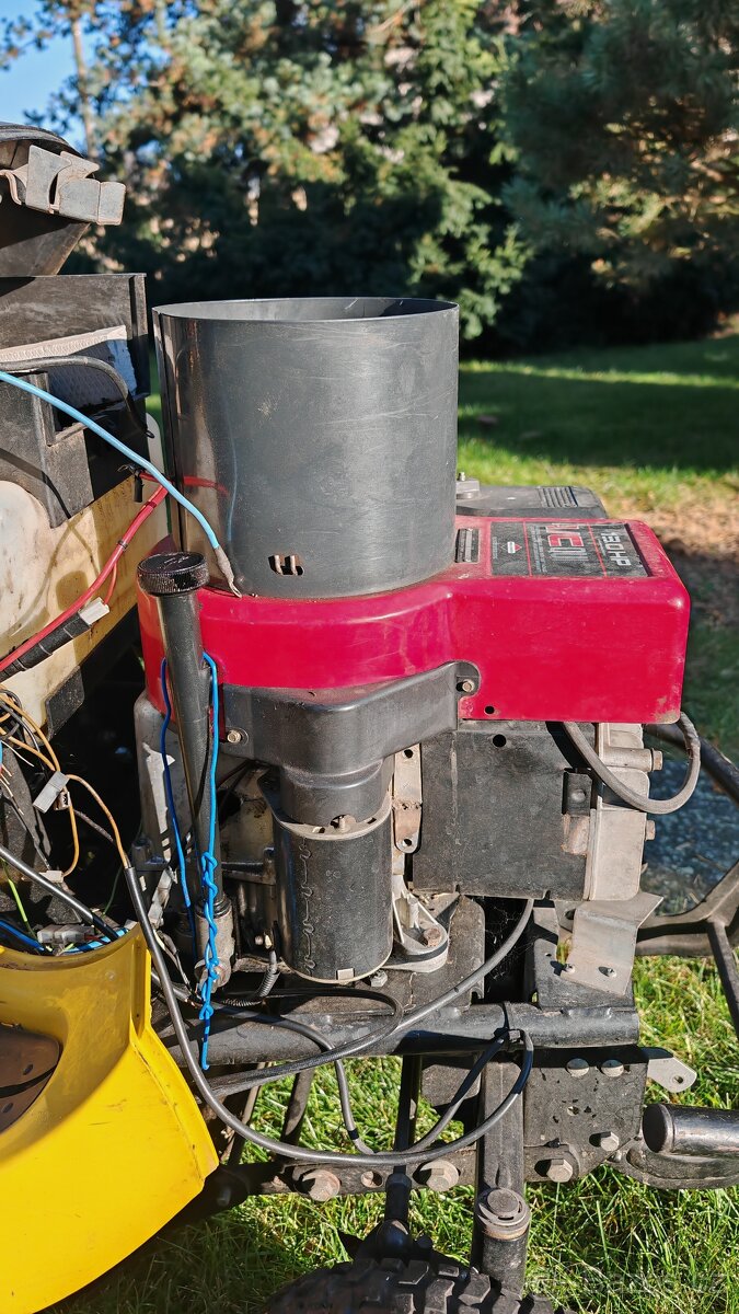 AL-KO T-800 sekací traktor Briggs &Stratton - 13