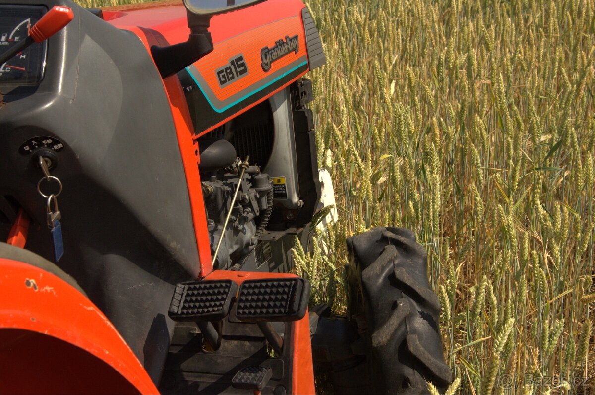Malotraktor Kubota - 13