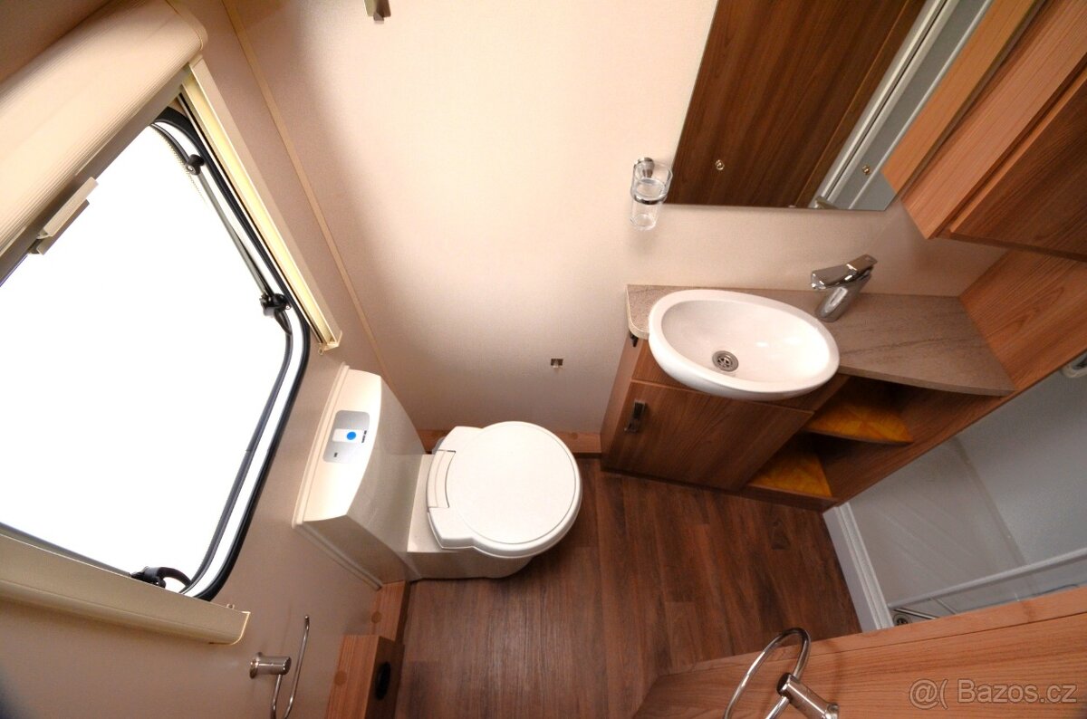 Obytný přívěs Karavan Swift Sprite Quattro EW - 13
