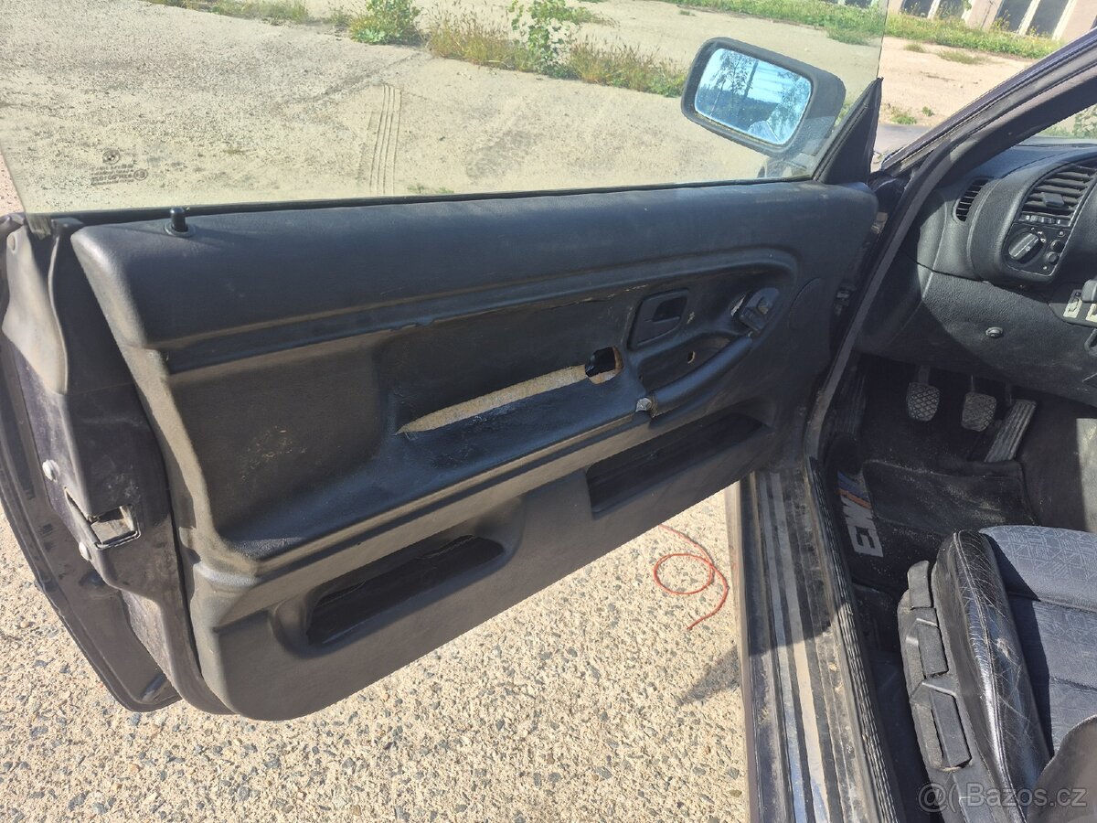 E36 coupe 325i - 13