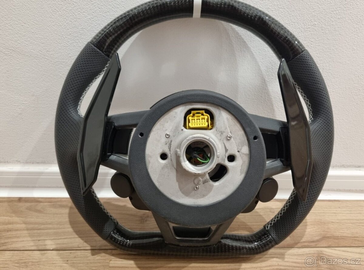 -AUDI R8 VOLANT SPORTOVY - START/STOP DRIVE SELECT - 13