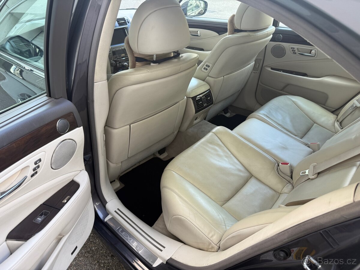 Lexus LS, 460, 280kw V8 aut. - 13