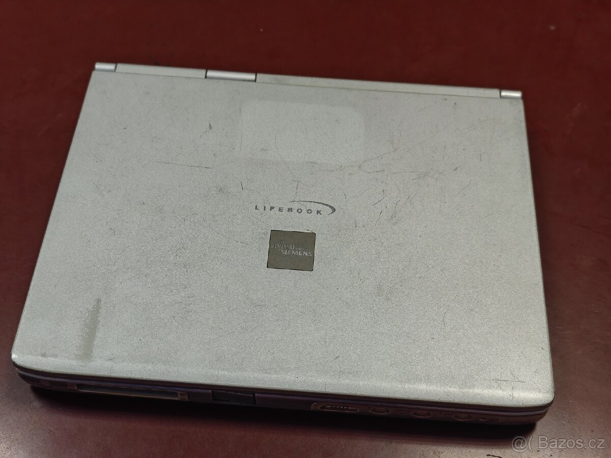 malý Fujitsu Siemens LifeBook B2131 s Win 98 - 13