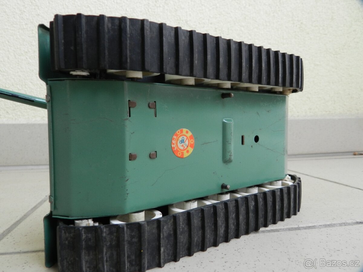 TANK T 54 - ITES r. 1968 ČSSR - 13