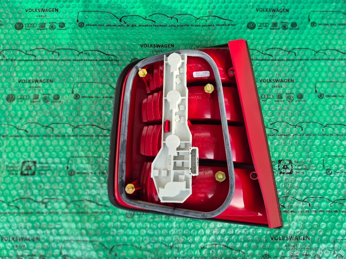 Škoda Fabia světlo pravé + levé zadní 6Y9945095 - 13