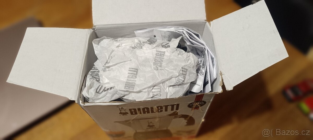 Moka konvička Bialetti na 4 šálky - 13