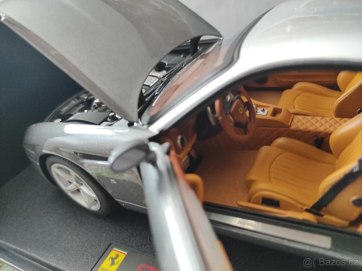 Prodám modely 1:18 - 13