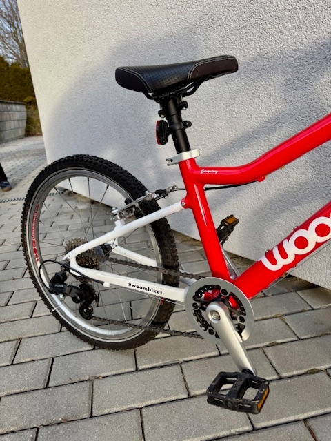 Woom 4 (Vel. 20″) TOP STAV - 13