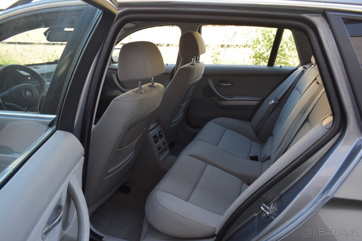 BMW Řada 3 320i E91 125KW 2009/MANUÁL/ - 13