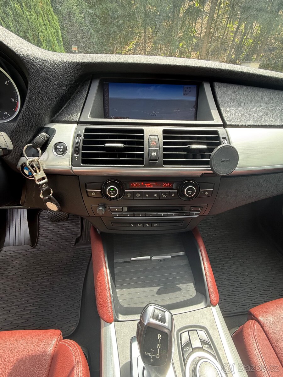 BMW X6, 151000, 2010, 225kw - 13