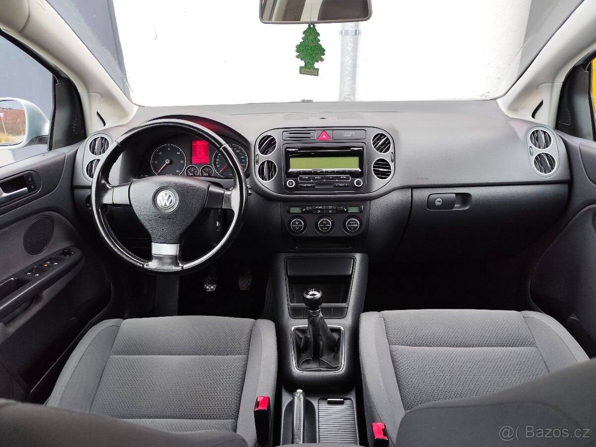 VW Golf Plus Highline 1.9 TDI -- 162 000 km - - 13