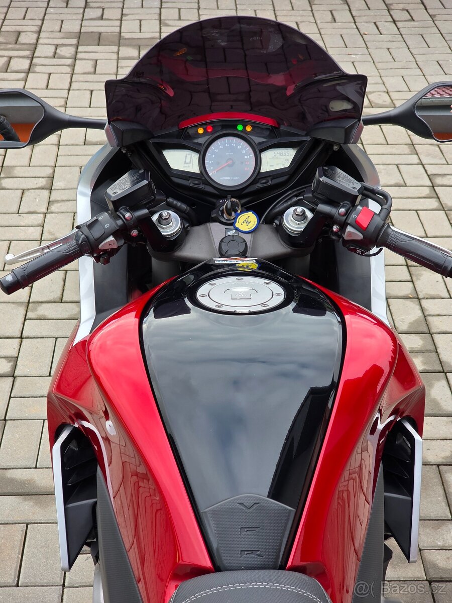 Honda VFR 1200F, 3x kufr - 13