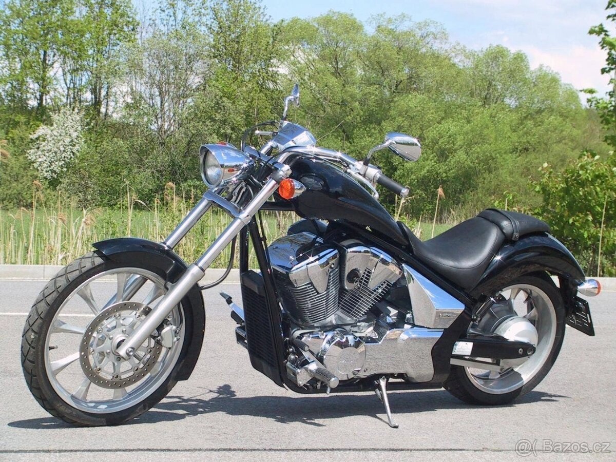 Honda VT 1300 CX - 13