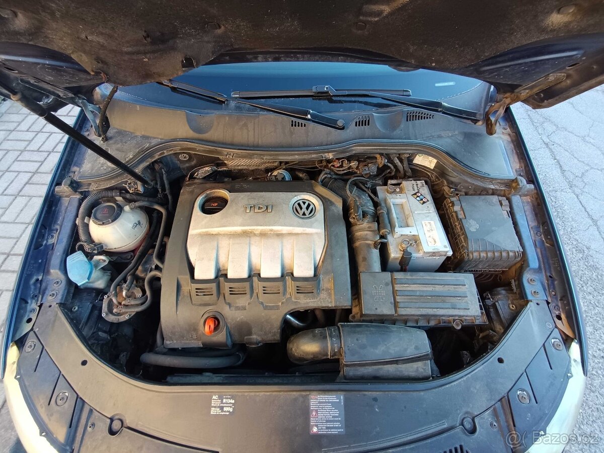 Volkswagen Passat B6 Variant - 13