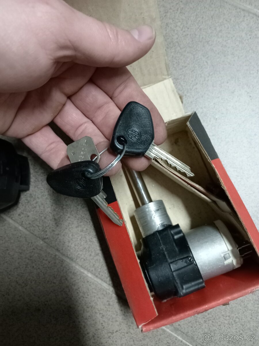 Náhradní díly Škoda 120L - 13