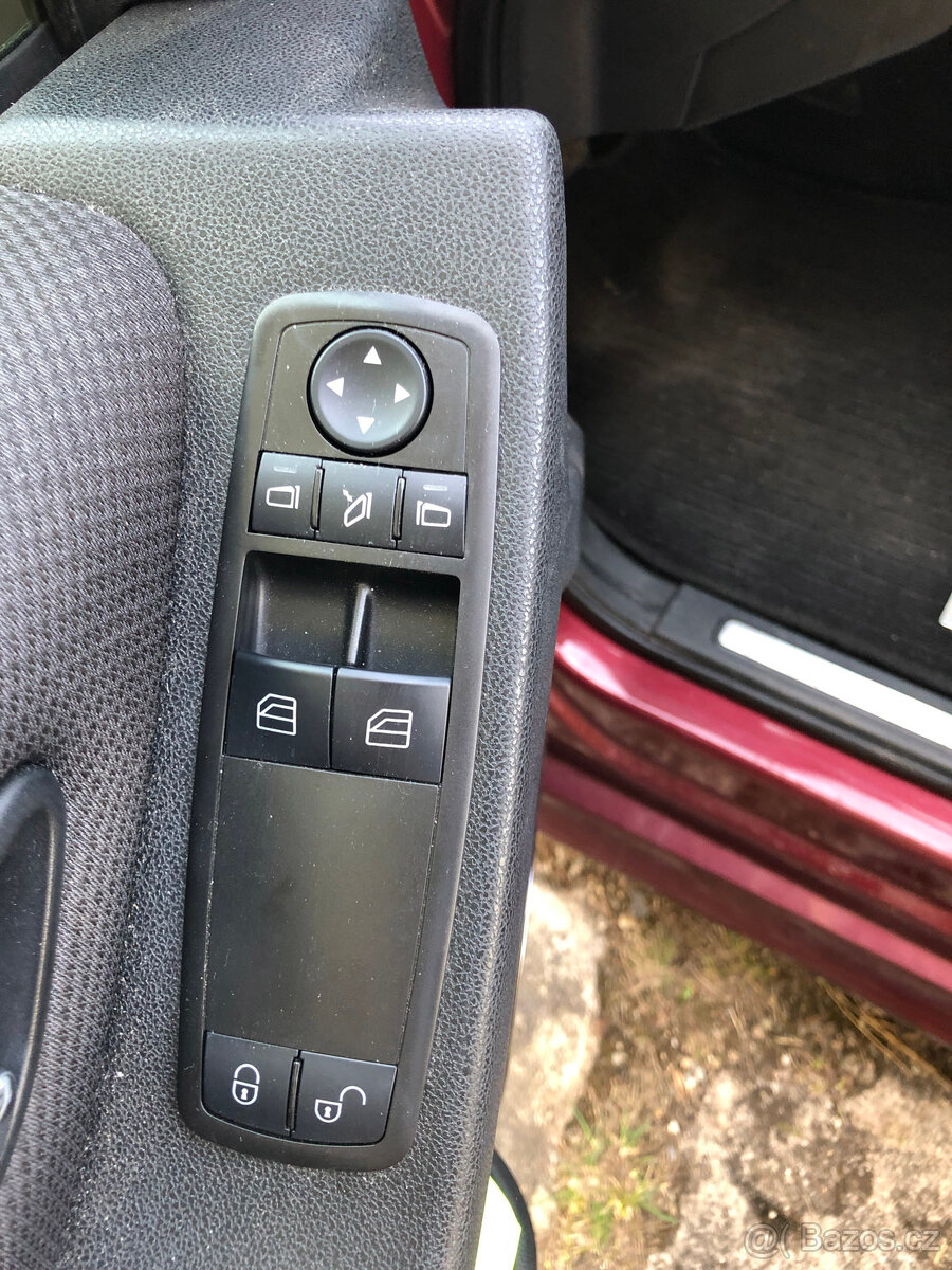 Mercedes-Benz B200 cdi - 13