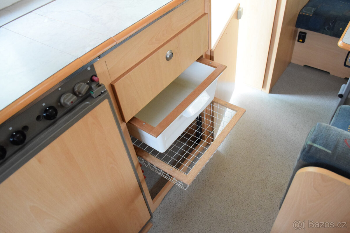 CHATEAU CALISTA 430TZF -BOJLER, SUPER STAV - 13