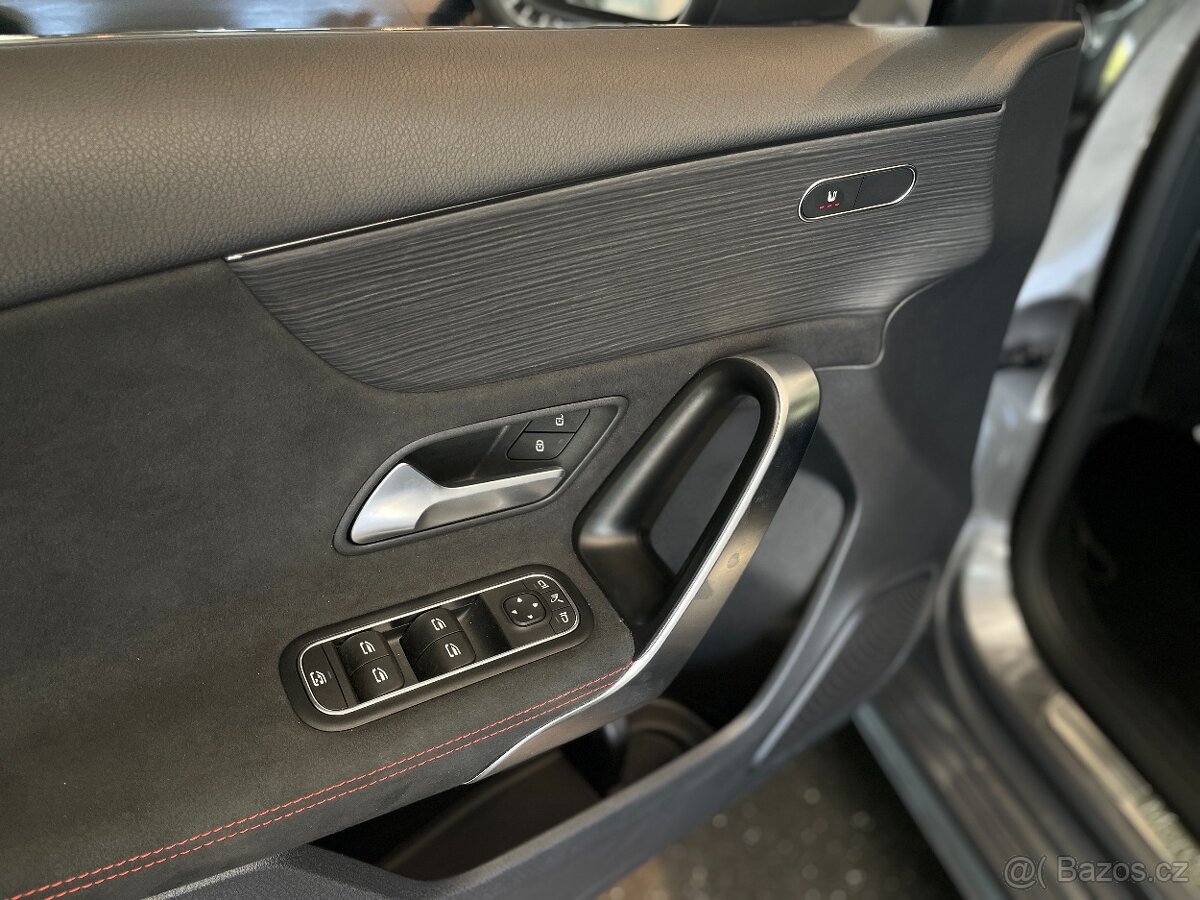 Mercedes-Benz Třídy A 200d AMG - 13