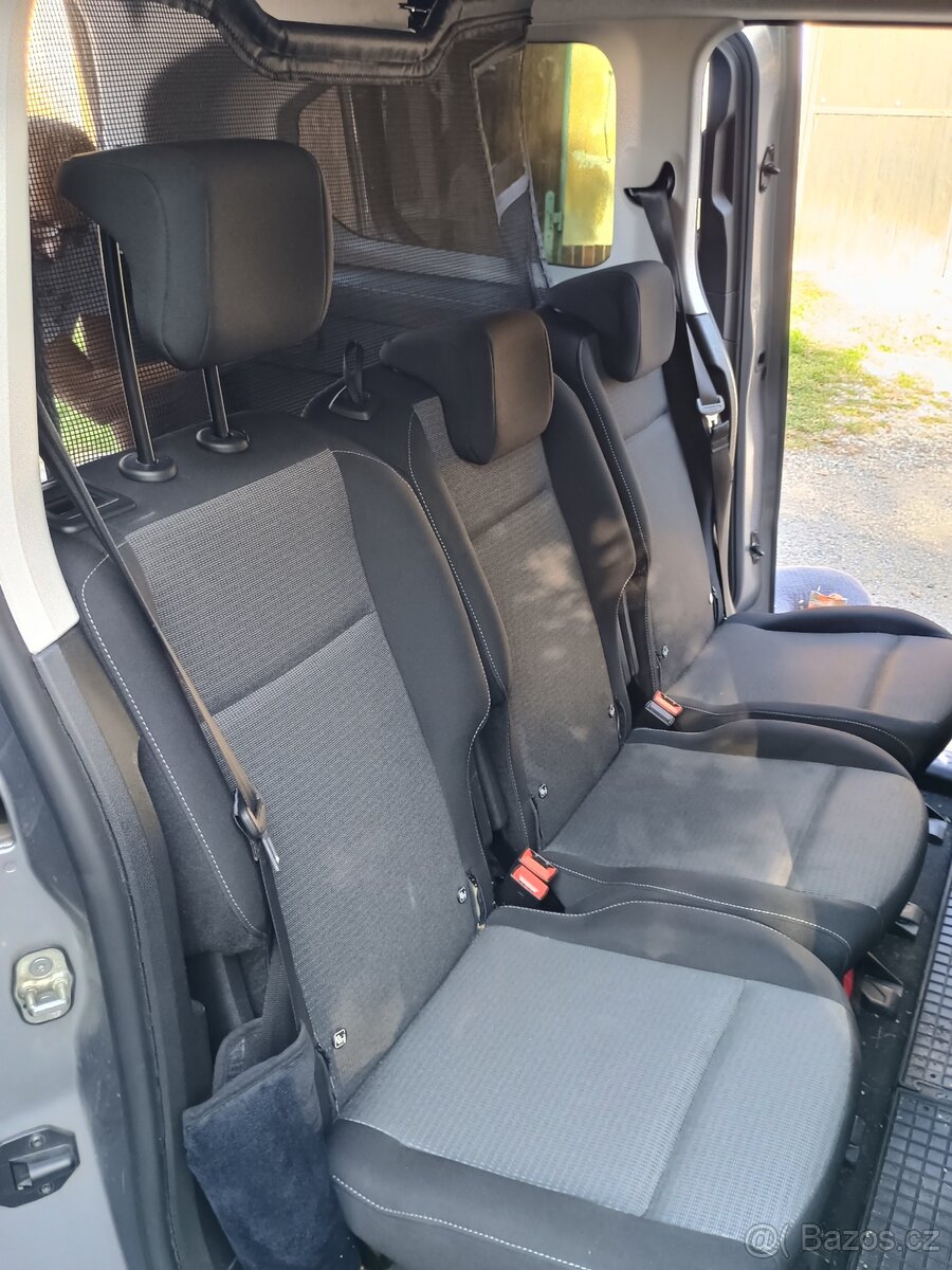 Toyota Proace city verso 7 míst - 13