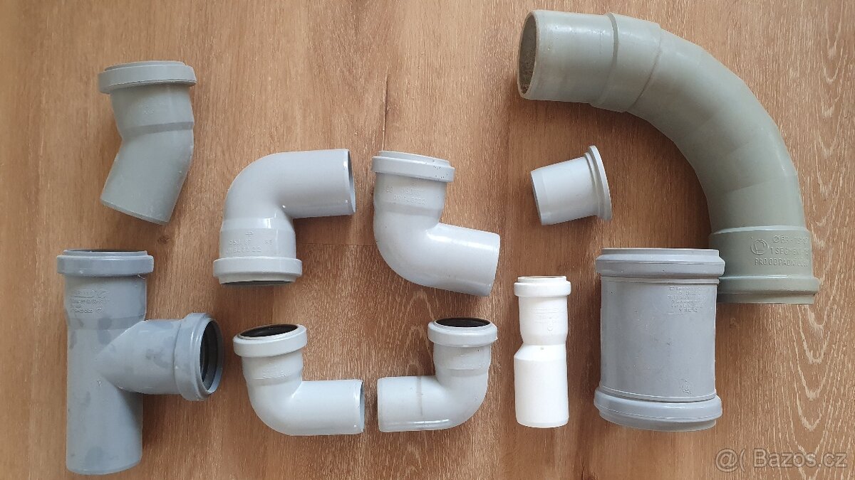 Kanalizační trubky, kolena, odbočky, redukce, atd. - 13