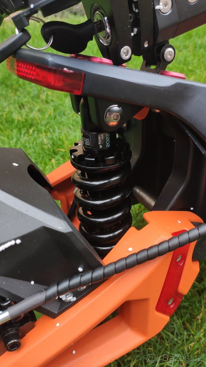 KuKirin G3 Pro 2025 - ZARUKA - 0 Kilometrov - DOPRAVA ZDARMA - 13