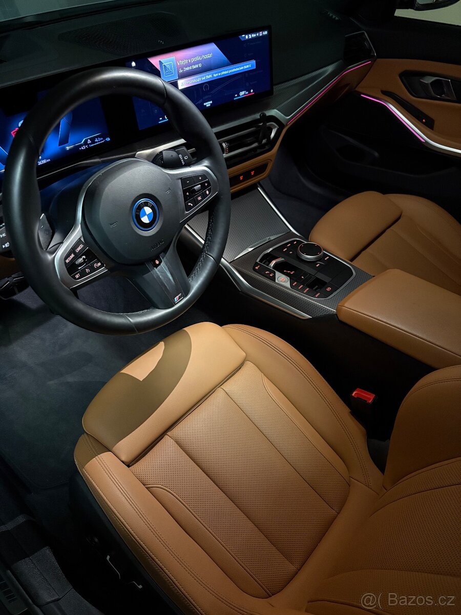 BMW 330e xDrive Touring M Sport Pro | HUD | Kamera - 13