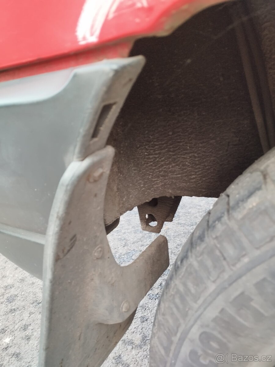 Škoda Favorit 135 LUX - 13