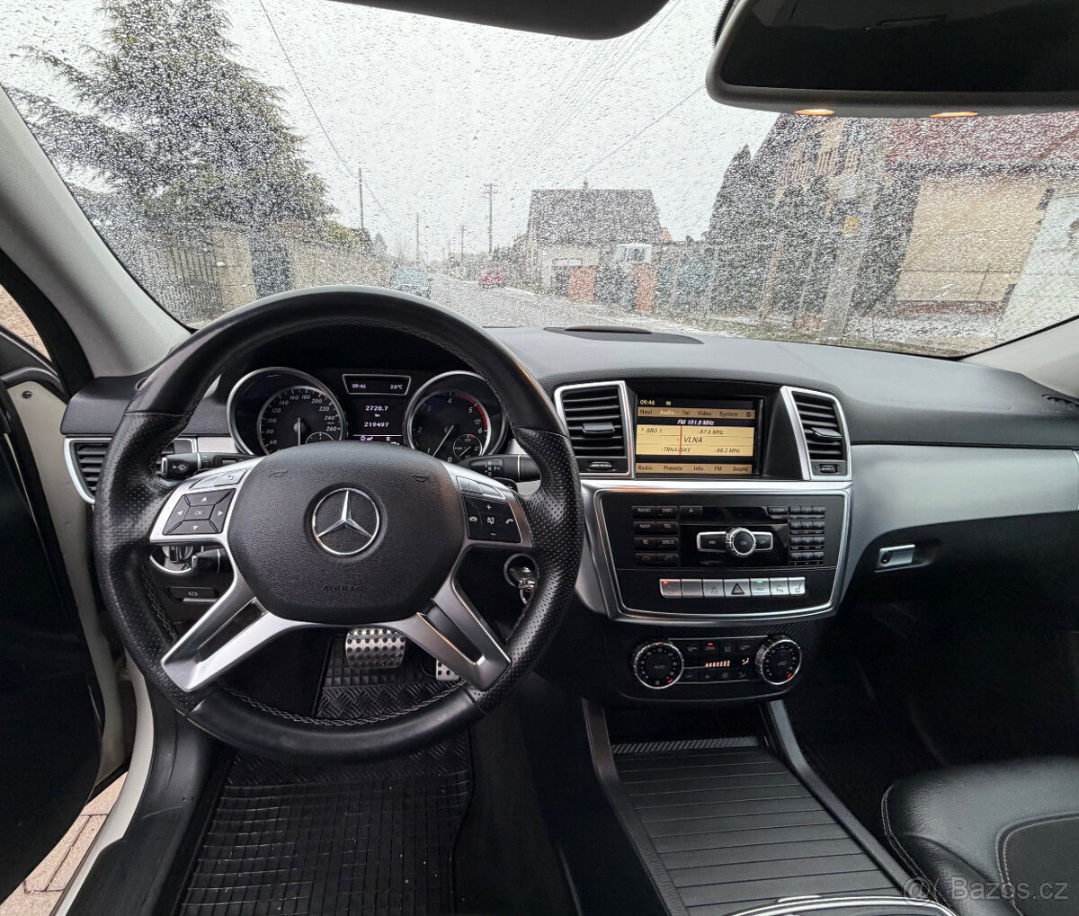 Mercedes-Benz ML Mecedes-Benz 350 - 13