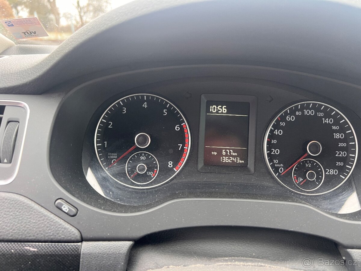 Volkswagen Jetta - 13