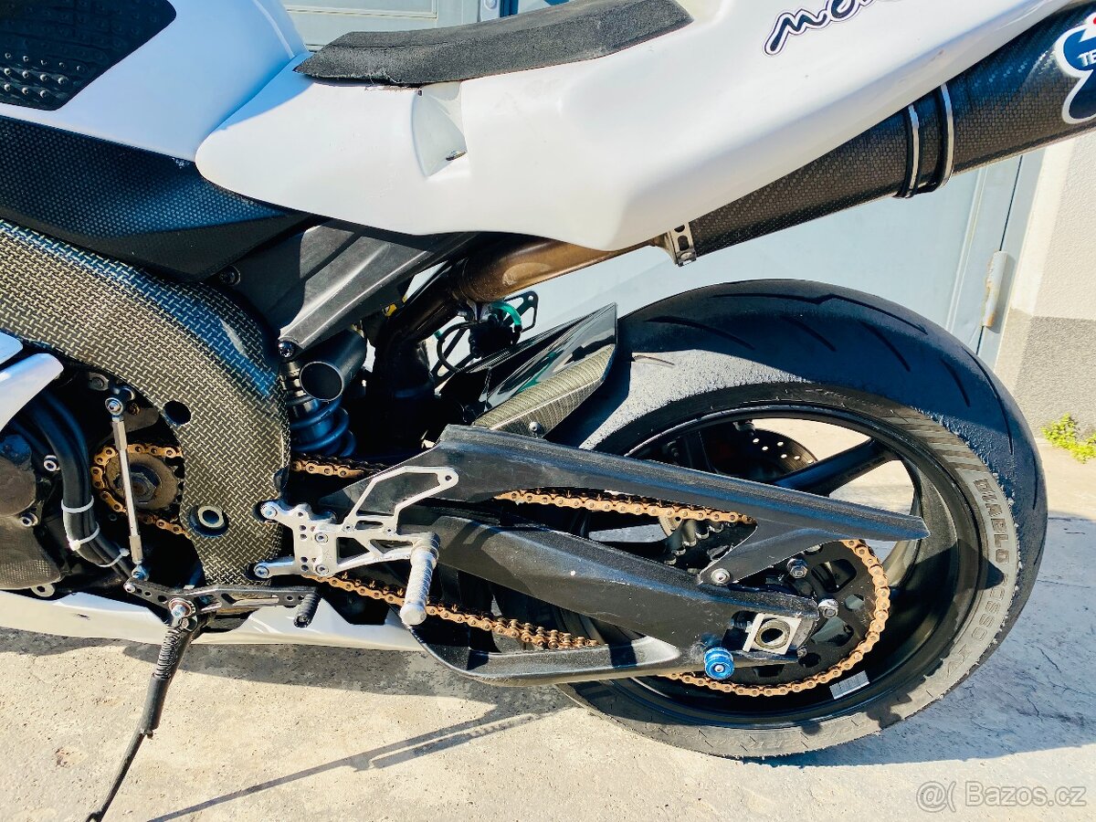 Yamaha YZF-R1, okruhovka možnost splátek a protiúčtu - 13