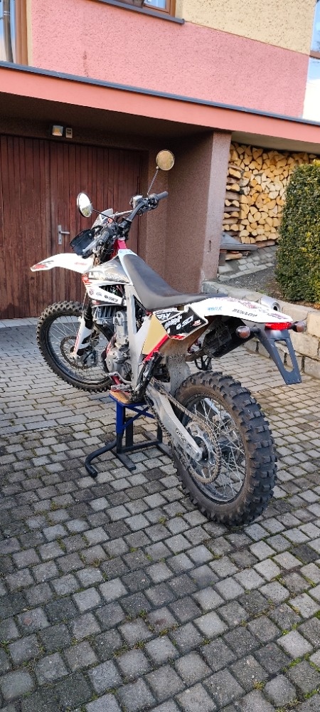 Enduro AJP PR5 250 - 13