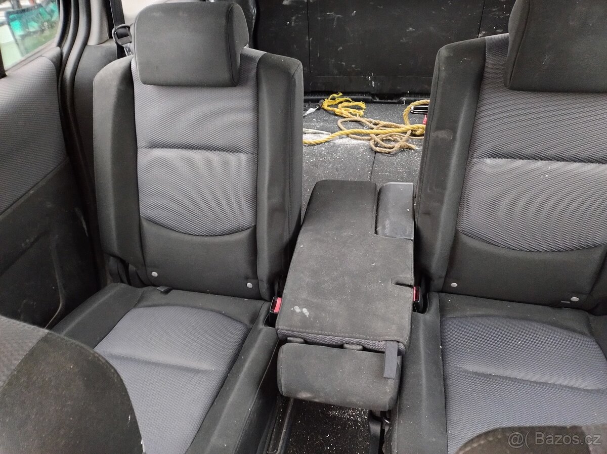 Mazda 5 2005 2,0CD 81kW 6kvalt DILY z AUTA - 13